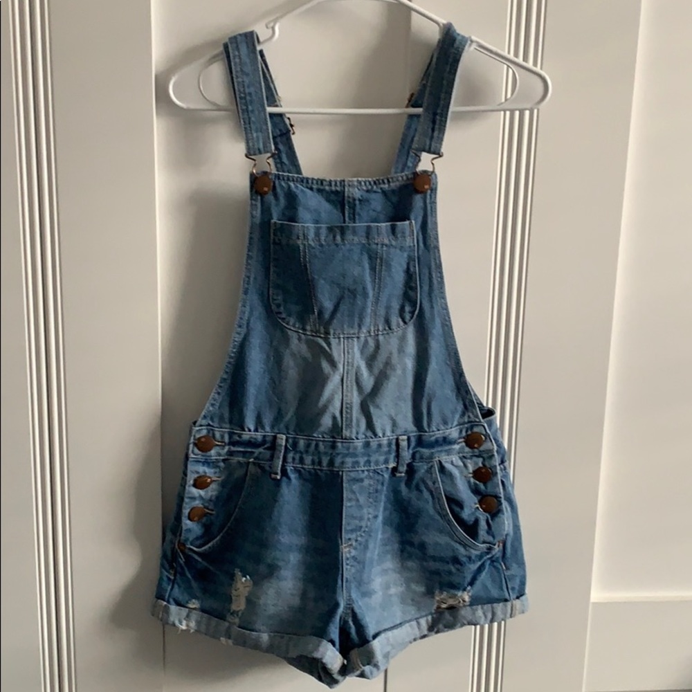 Short Distressed Overalls